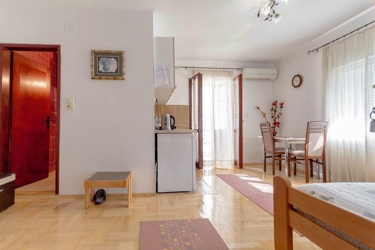 Ruza Apartament